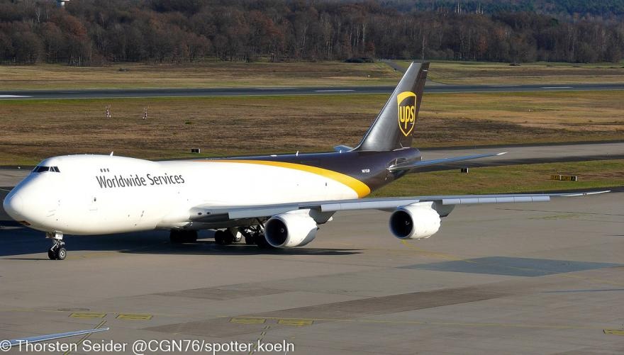 UPS 747-800 N615UP 