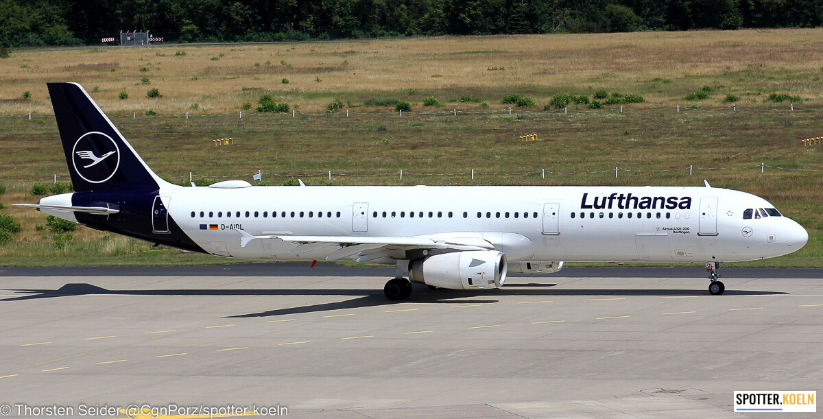 Lufthansa A321-200 D-AIDL 