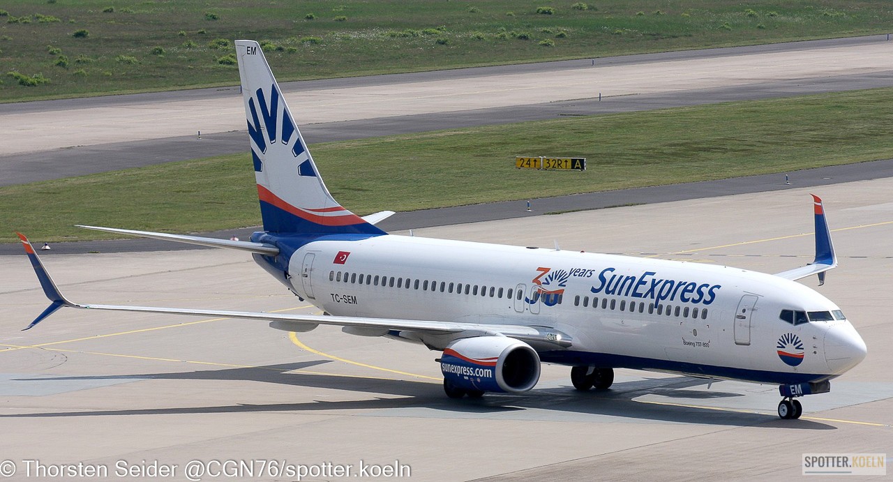SunExpress 737-800W TC-SEM 