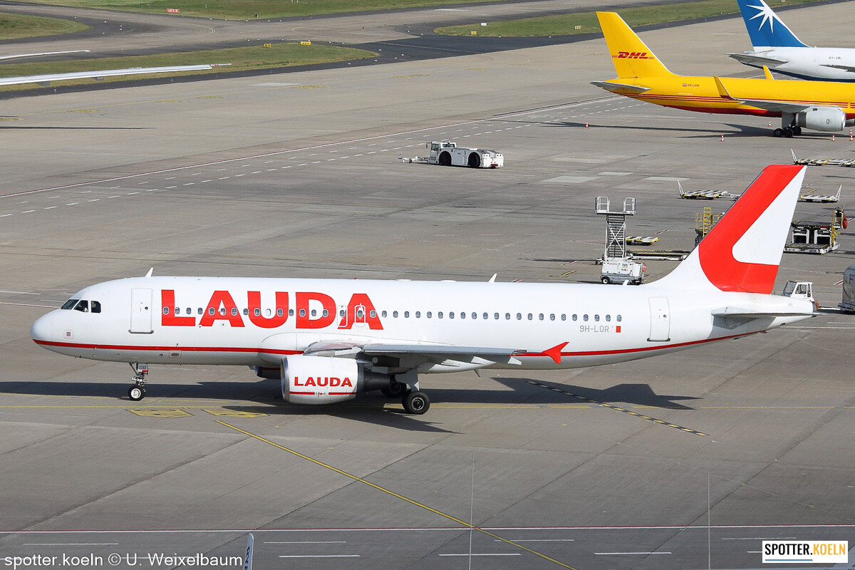 Lauda Air 9H-LOR Airbus A320-214