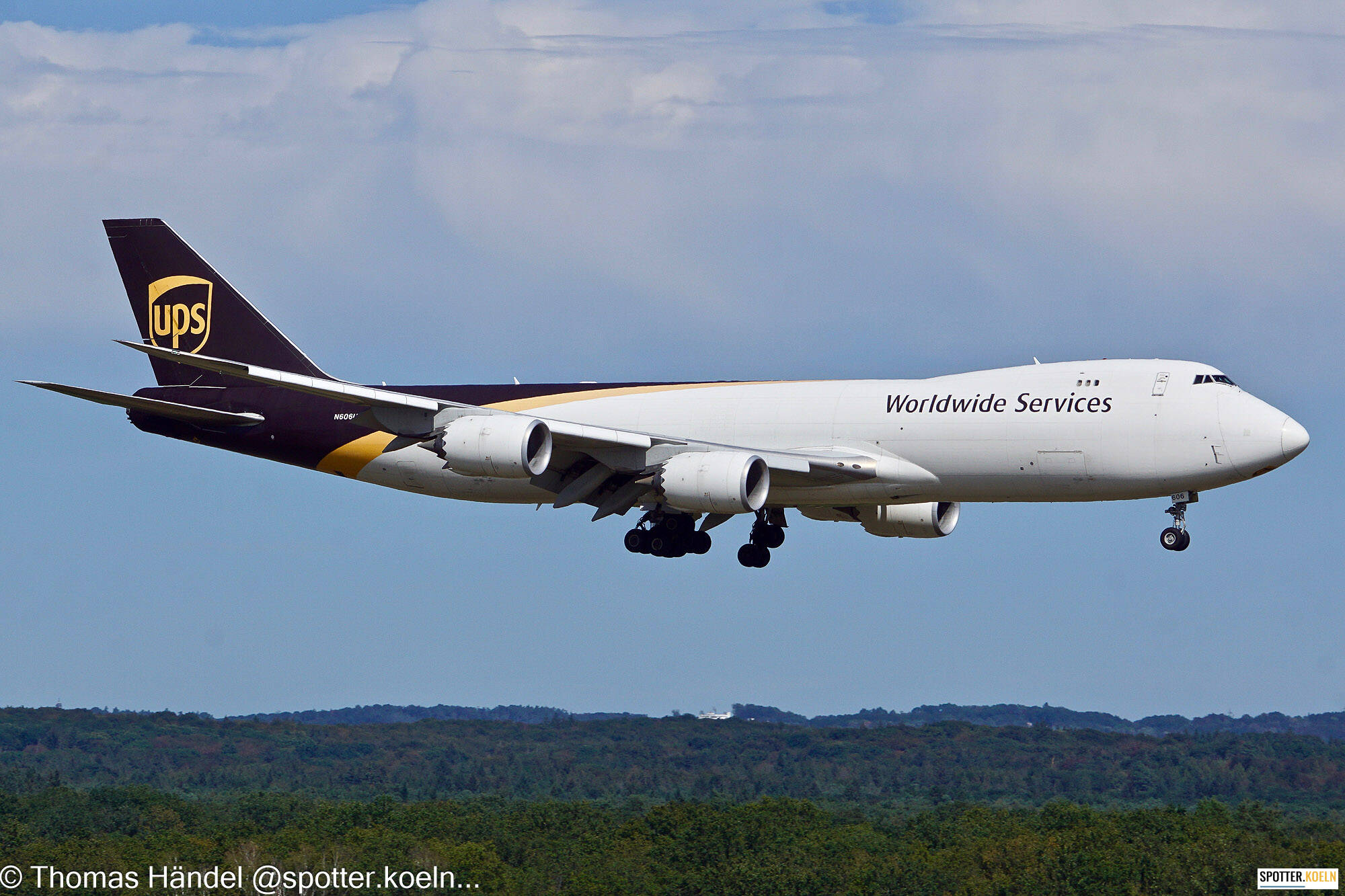 UPS N606UP Boeing 747-8F