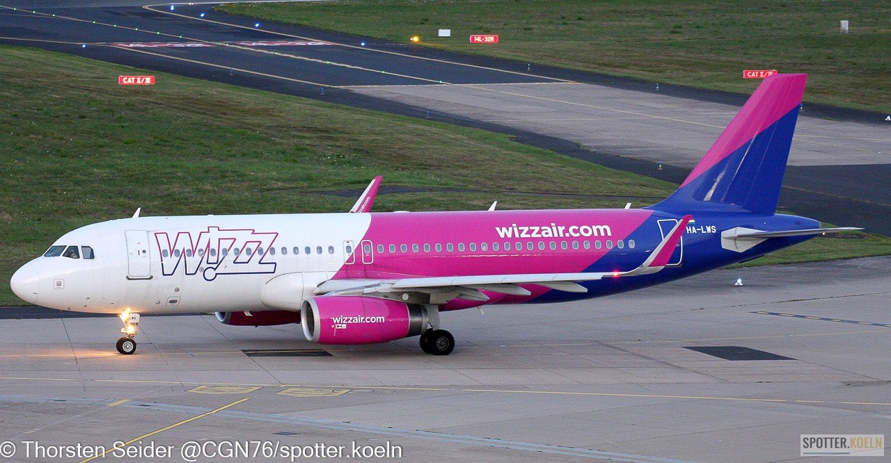 Wizz_Air_A320-200W_HA-LWS_CGN_25.07.2021_Thorsten_Seider