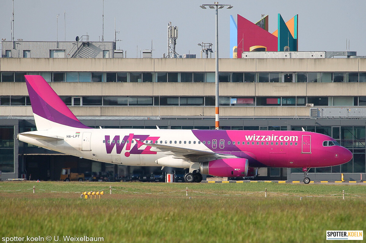 Wizz_Air_HA-LPT_A320-232_CGN_23.04.2022_Uwe_Weixelbaum