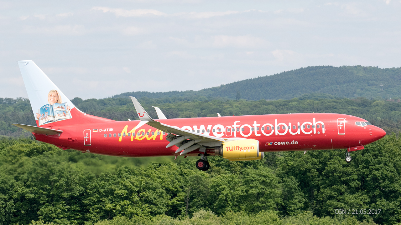 D-ATUH TUI Fly