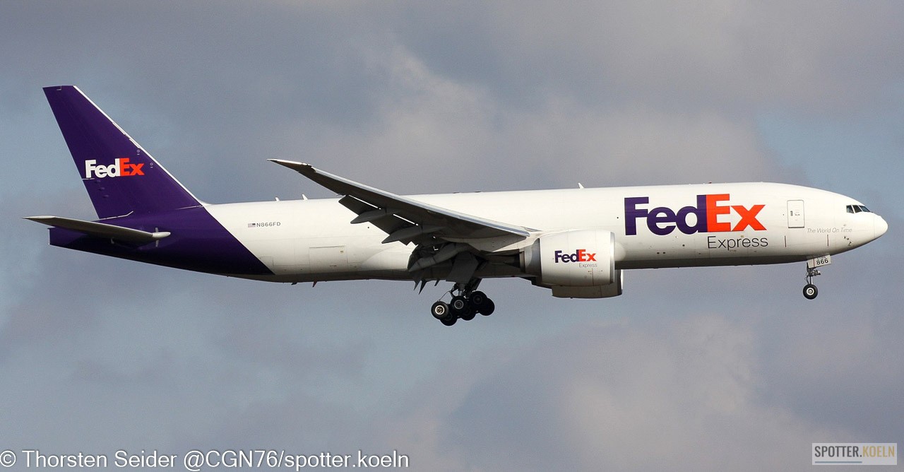 FedEx Express N866FD Boeing B777-200 