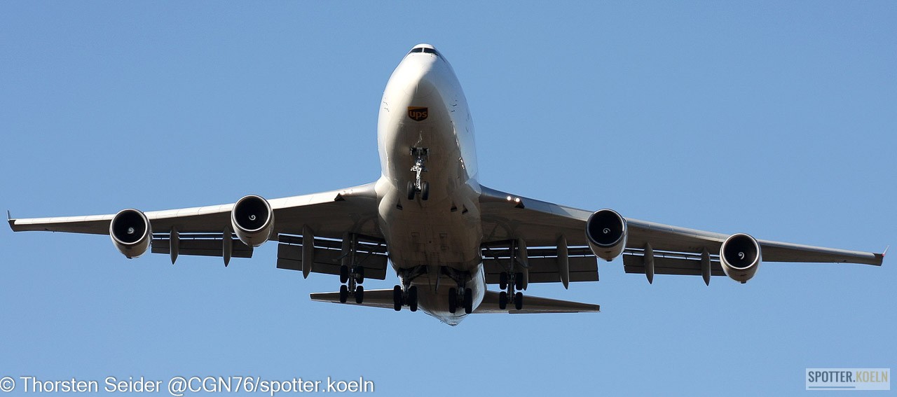 N572UP UPS 767-300W 