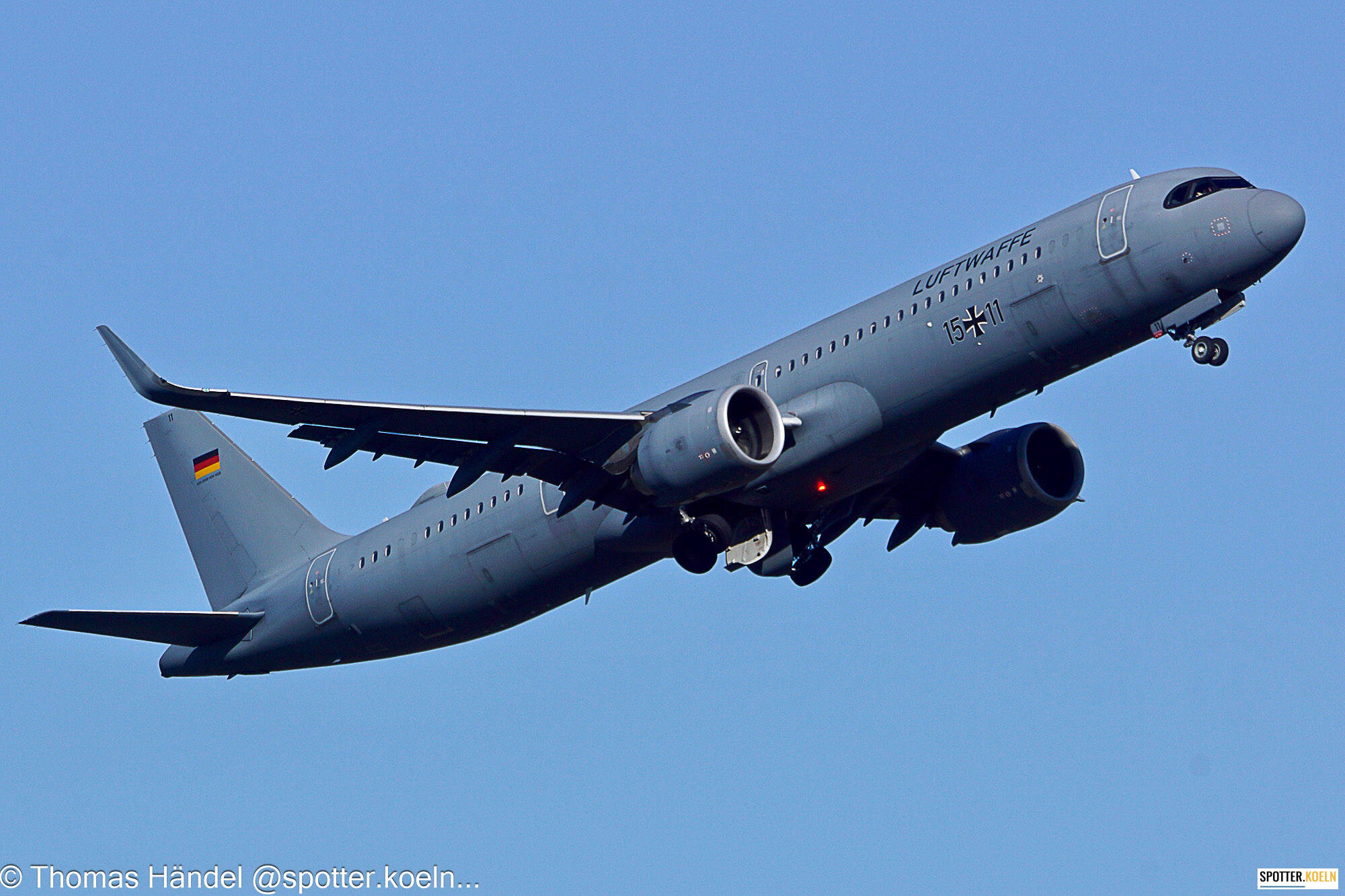 Luftwaffe 15+11 Airbus A321-251NX 