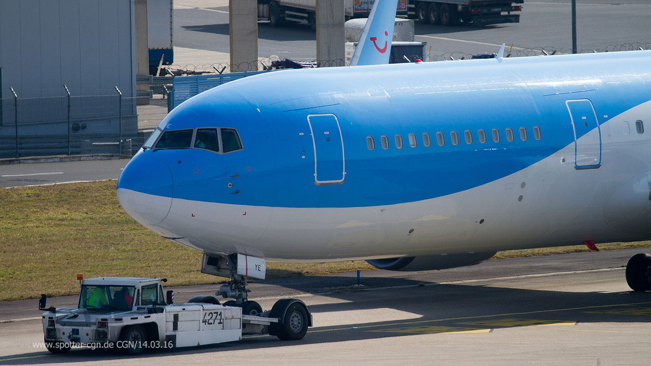 D-AYTE TUI Fly