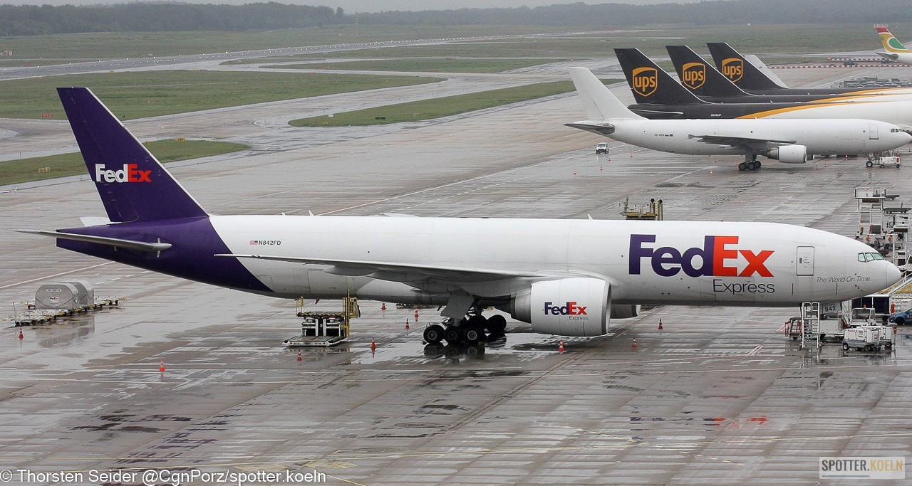 FedEx_777-200_N842FD_CGN_16.08.2021_Thorsten_Seider