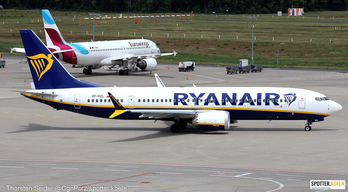 Buzz Ryanair Sun 737 MAX 8 SP-RZL Buzz Ryanair Sun 737 MAX 8 SP-RZL