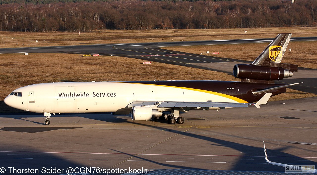 N282UP CUPS MD-11 
