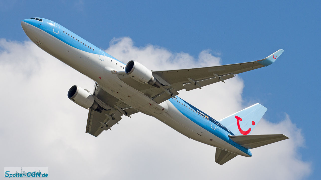 D-AYTE TUI Fly